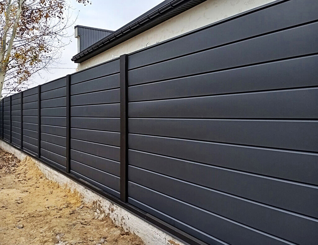 Металевий забор Горизонт