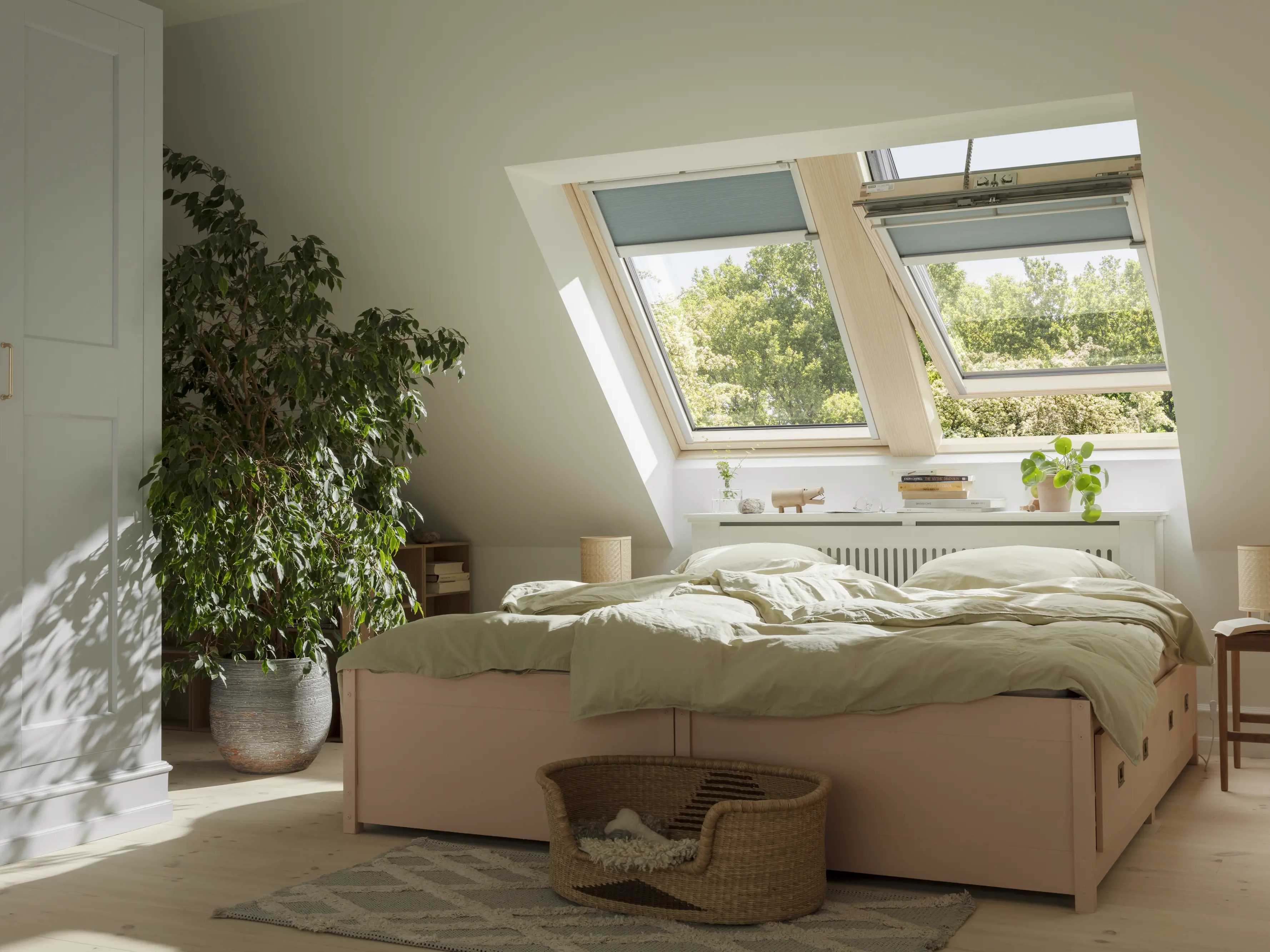 Мансардні вікна Velux